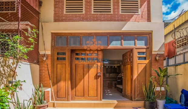 3 Bedrooms House for Rent in Siem Reap-Svay Dangkum